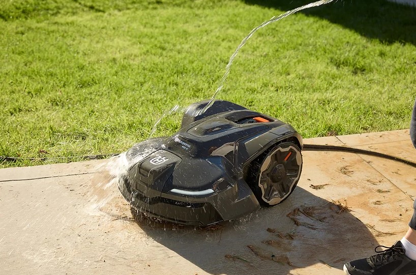 Husqvarna Automower 420 iQ | SmartDots